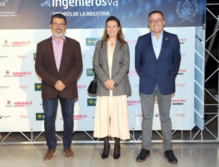 008-Photocall-2019-PREMIOS-INGENIEROS-VA-08