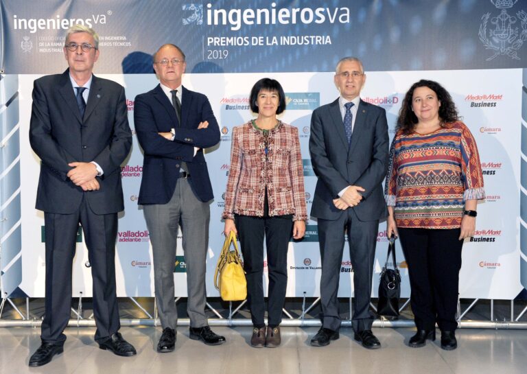 025-Photocall-2019-PREMIOS-INGENIEROS-VA-25