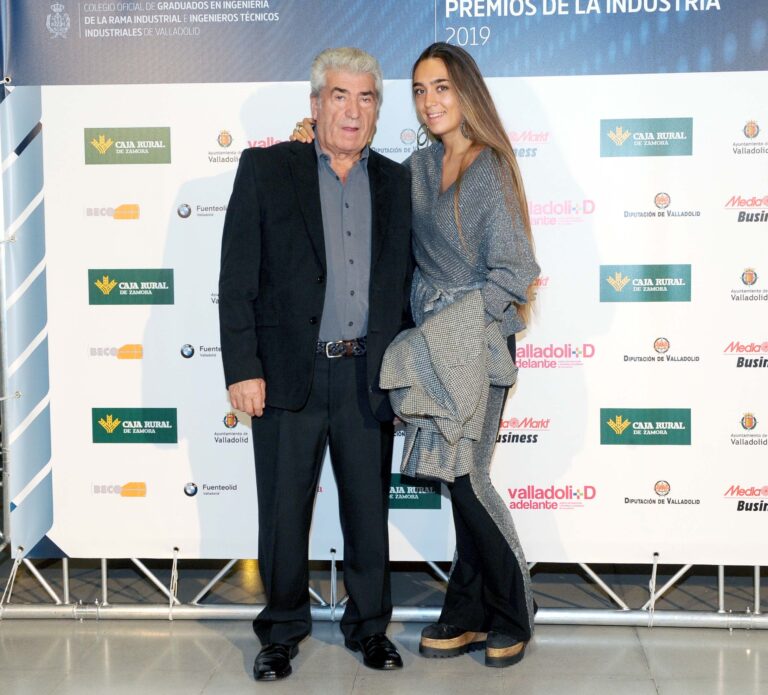 038-Photocall-2019-PREMIOS-INGENIEROS-VA-38