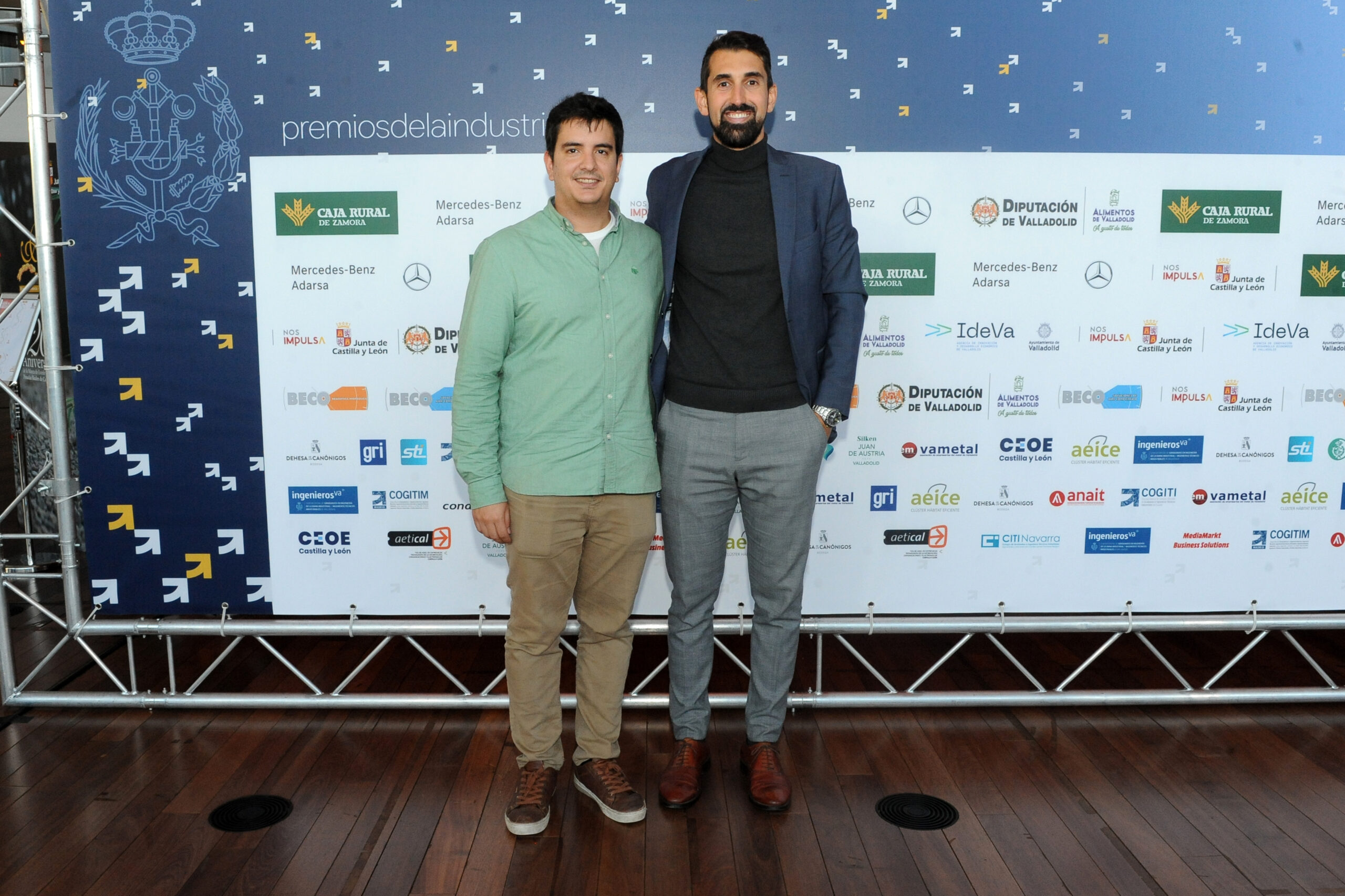 José Manuel Ayuso, colegiado de ingenierosVA y Roberto Vaquero, Director de Proyectos y Operaciones de Zunder