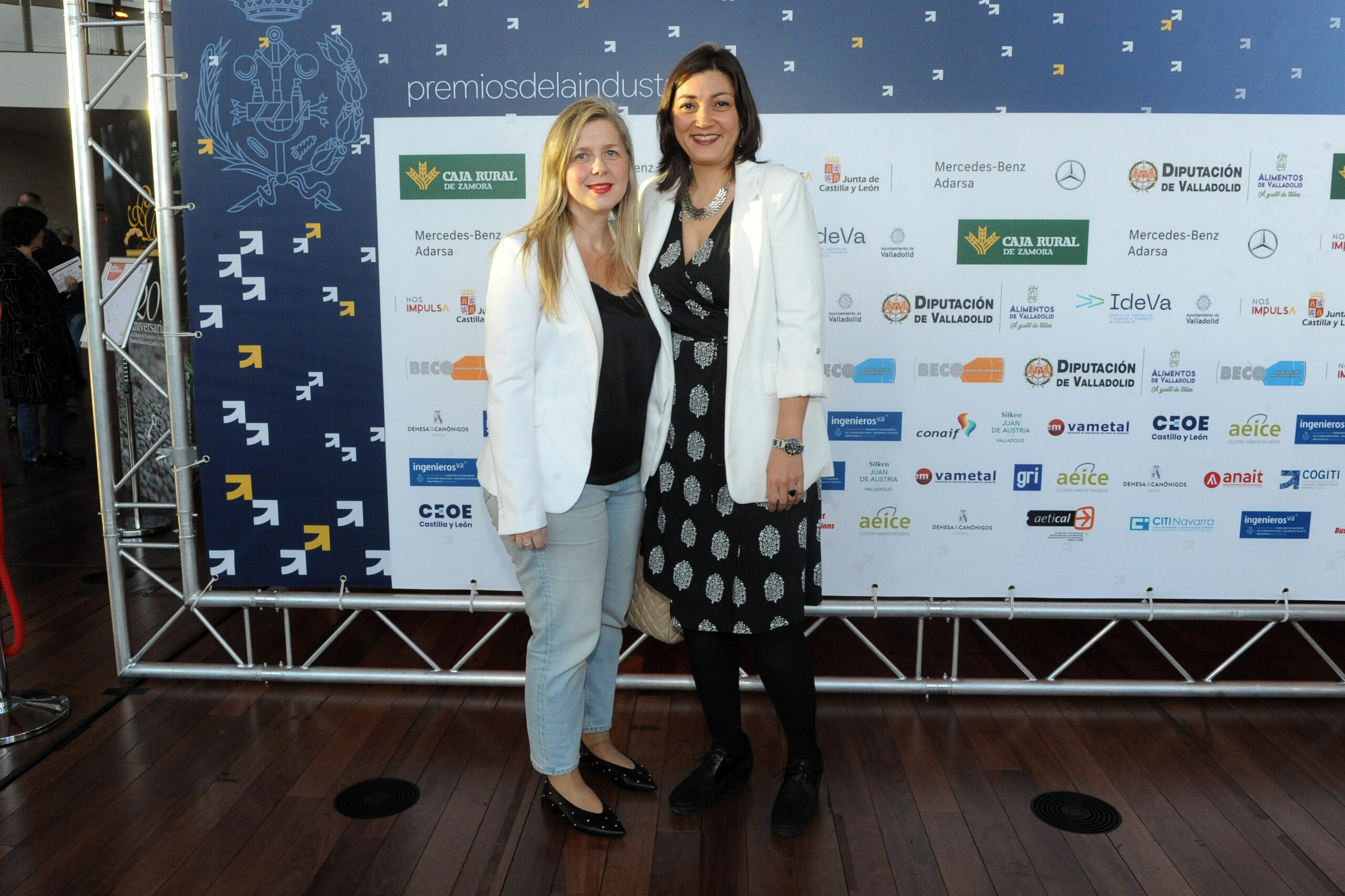 María Rodríguez Manchado, Directora de Vametal, y Laura Ebel, Vocal 8ª de la Junta de Gobierno de ingenierosVA