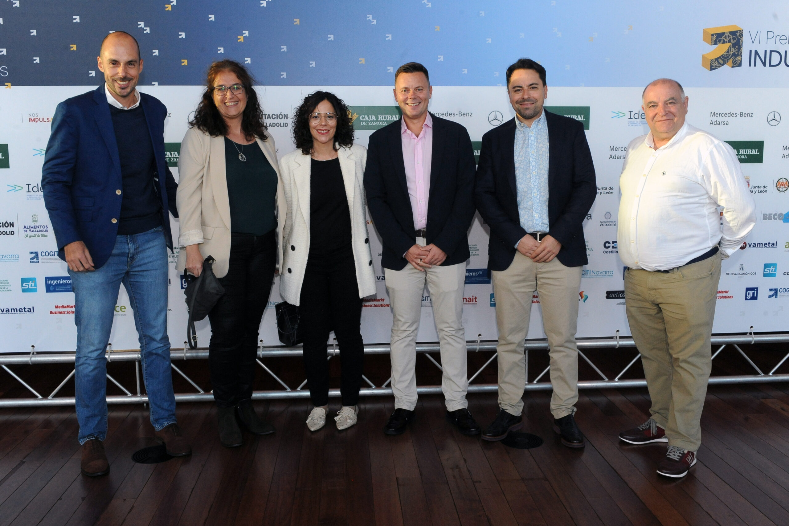Mikel de la Cuerda, Lola Abella, Esther de María,  Israel de María, David de María, y Fernando de Nicolás, de Tabladillo