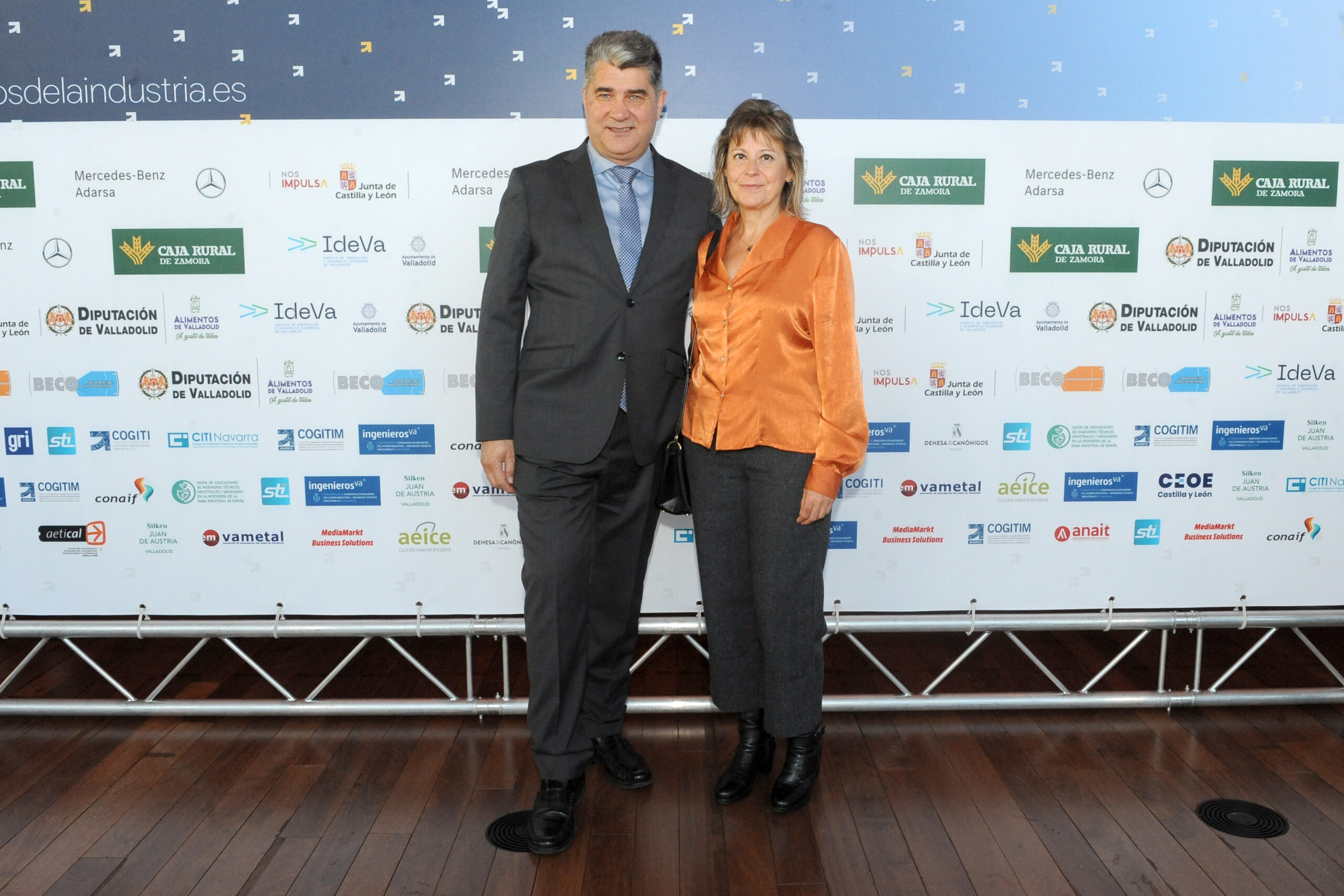 Manuel Fernández, Director de AspaCloud y Carmen Anta, de Almacena