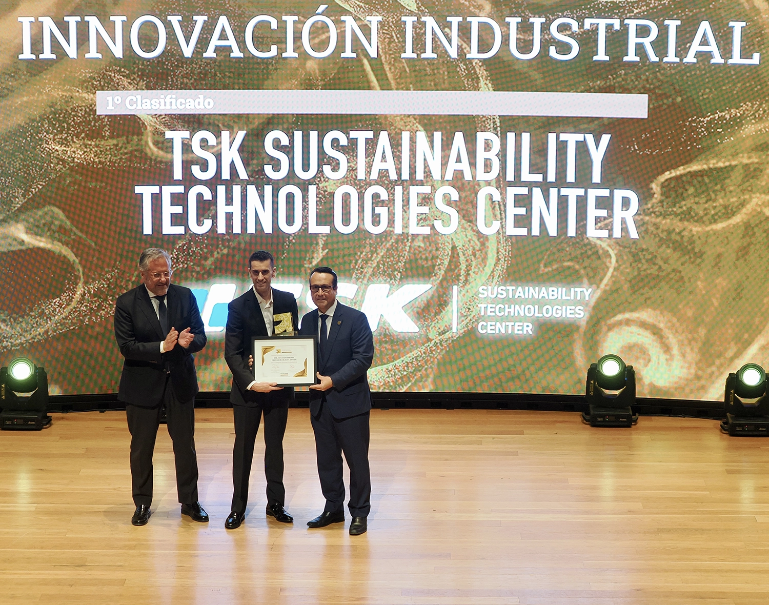 viii-premios-industria-espana-gala-033