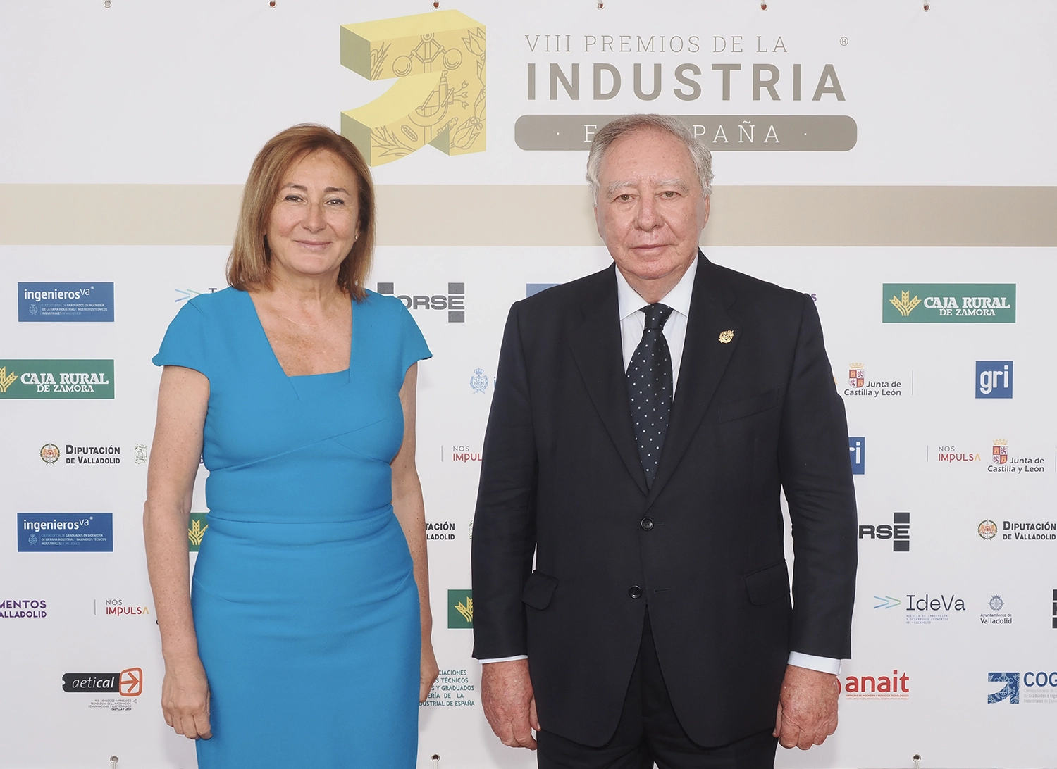 Marta Ariño, consejera delegada de Zinet Media Global, editora de la revista 'Muy Interesante', Premio de Comunicación, y Clemente González Soler, fundador, propietario y presidente ejecutivo del Grupo Alibérico, Premio a la Trayectoria.
