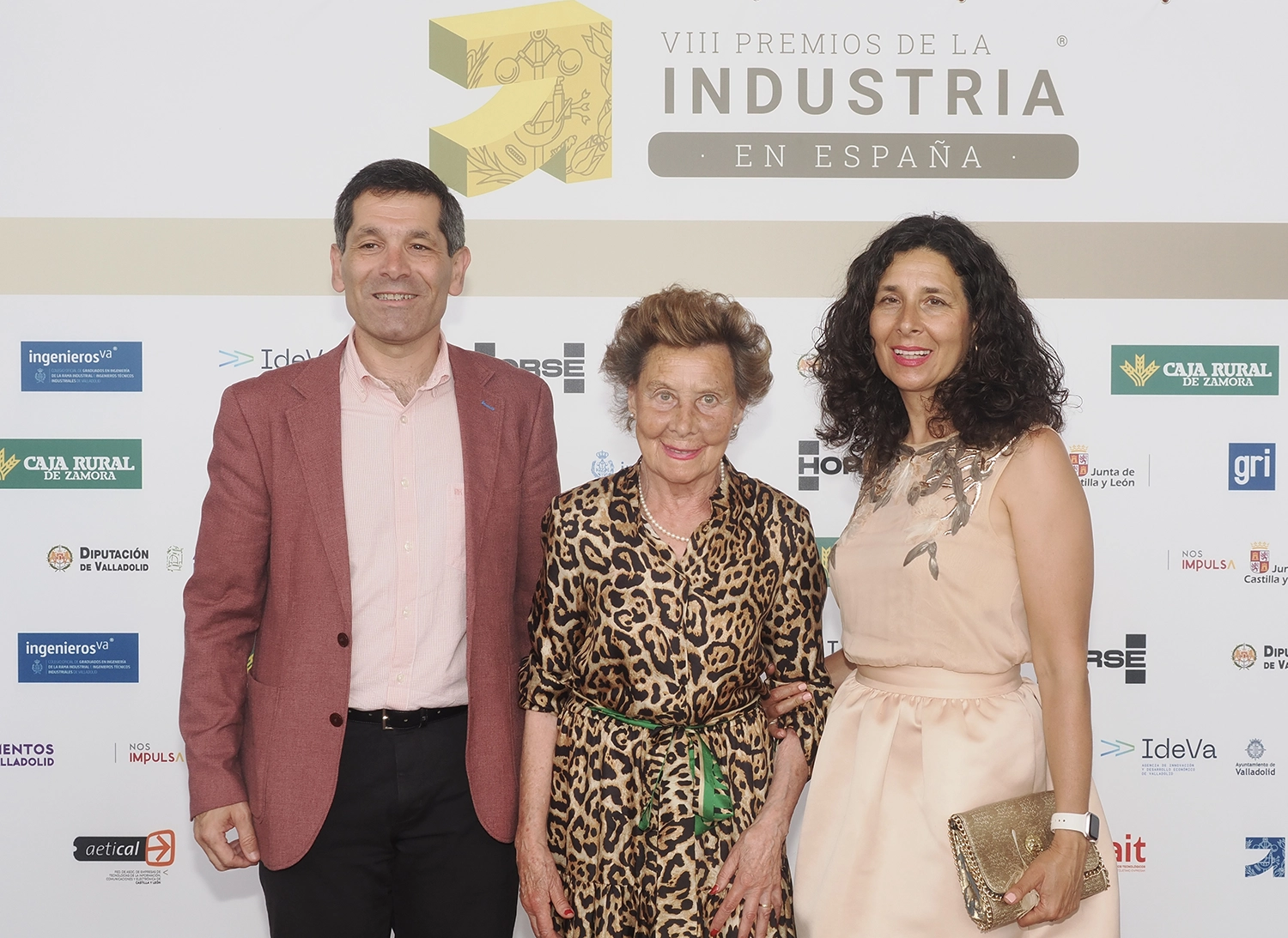 Francisco Ramón Hevia, María Teresa Rodríguez y Lourdes Gullón, de Galletas Gullón.