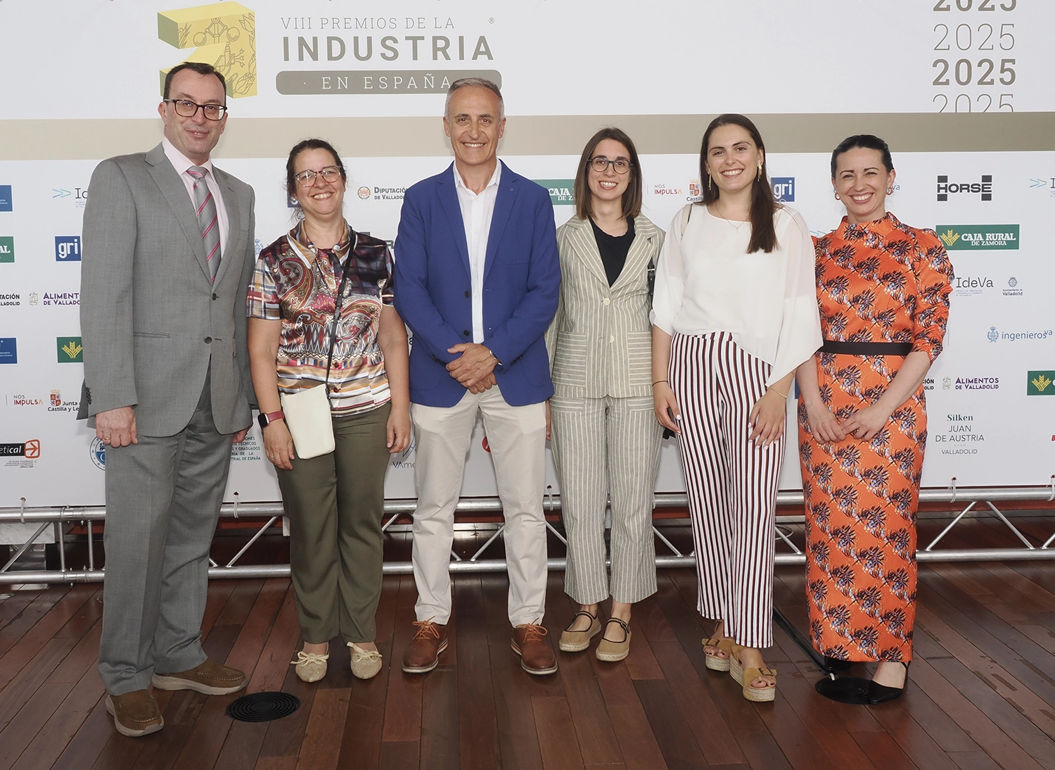 José María Martínez, director general; Mónica Ruiz; José Manuel Iglesias; Inés Puente; Alicia Álvarez y Raquel Prada, todos ellos de Curia.