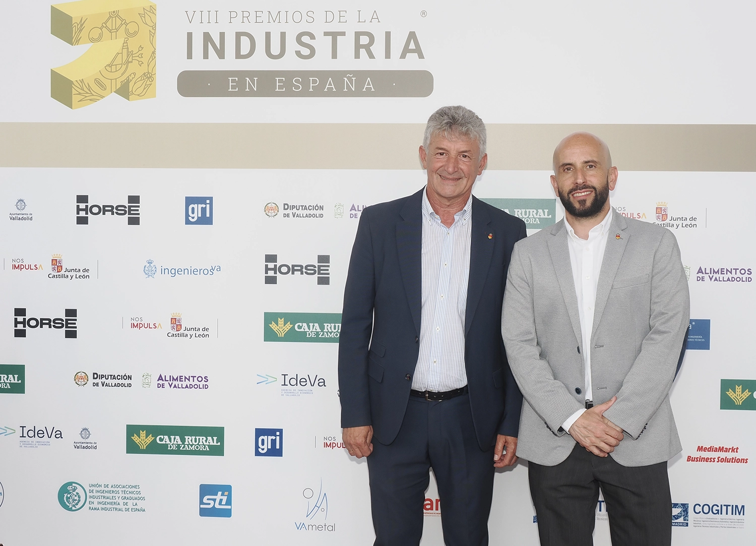 Sarbelio Fernández, alcalde de Arroyo de la Encomienda, y José Luis Nicolás, concejal de RRHH y Economía del Ayuntamiento de Arroyo de la Encomienda.