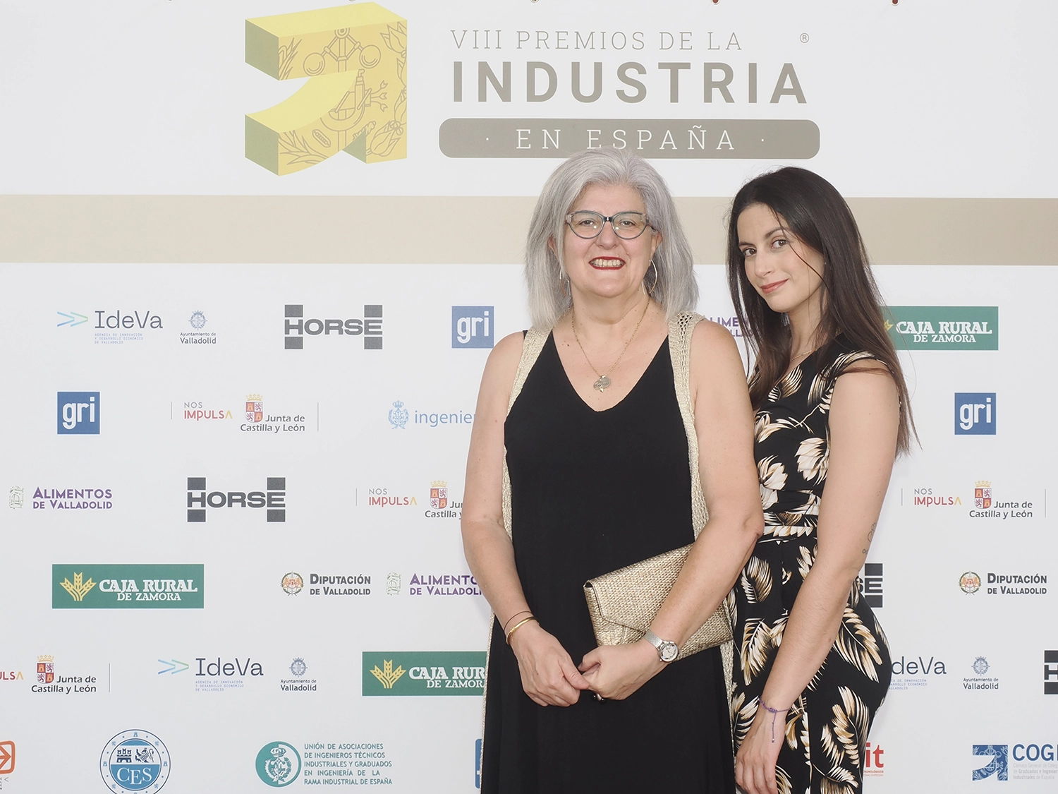 Yolanda Delgado, colegiada de ingenierosVA, y Cecilia Platero.