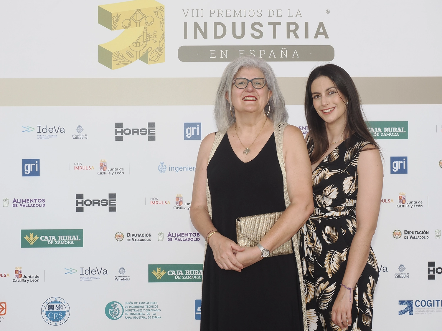 Yolanda Delgado, colegiada de ingenierosVA, y Cecilia Platero.