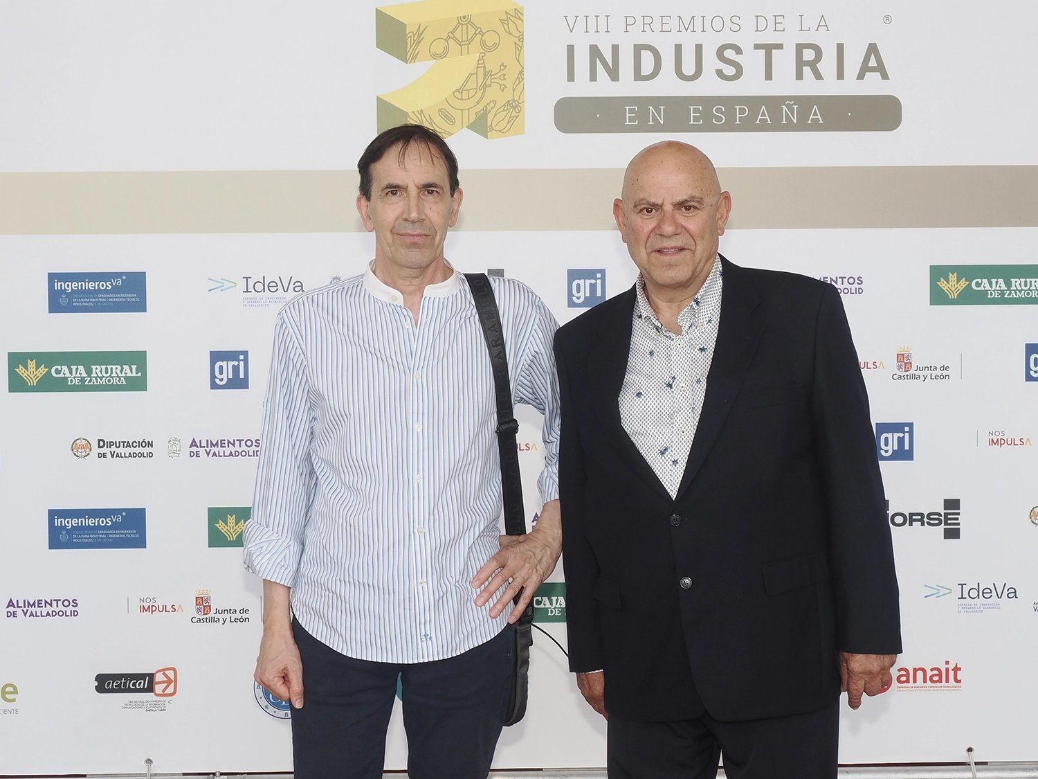 Vicente Camarero, colegiado de ingenierosVA, y su acompañante.